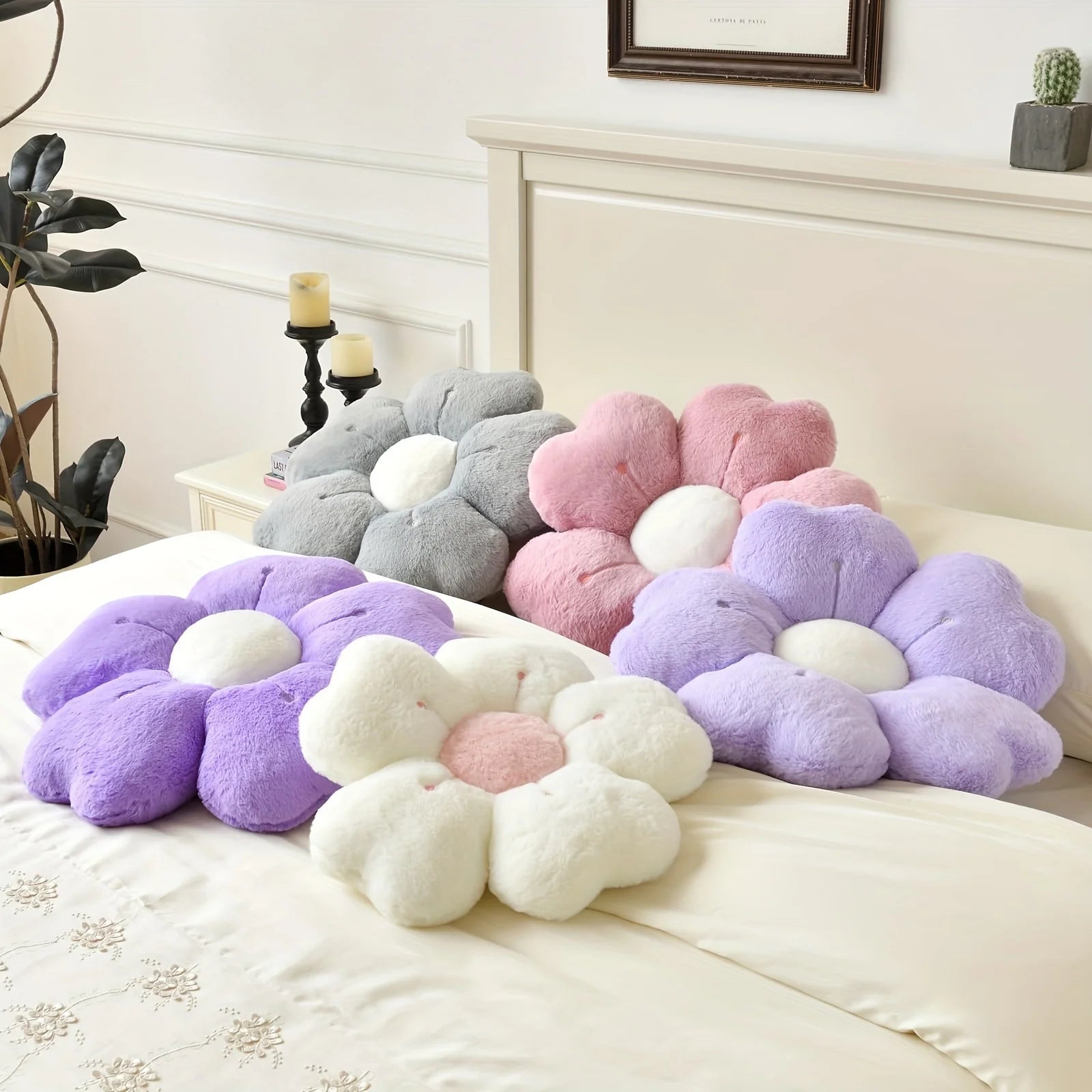 Soft Plush Daisy Flower Throw Pillow - Cozy Decorative Cushion for Bed & Sofa, White/Pink, Adorable Floral Desig